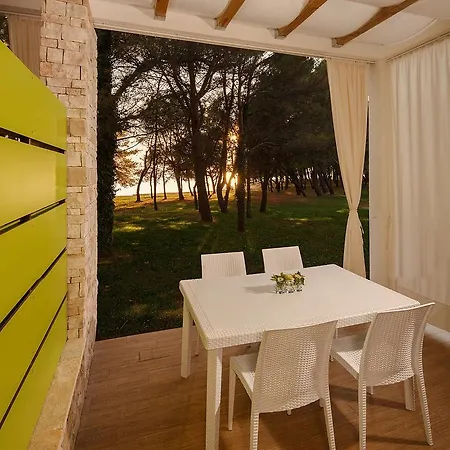 Apartment Sol Stella Premium 1/4 *